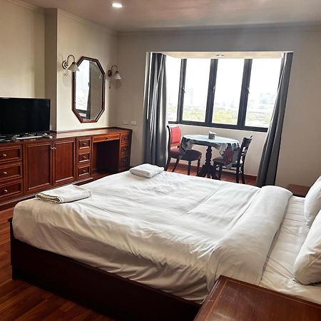 Omni Tower Sukhumvit Nana Direct Hotel Bangkok Ngoại thất bức ảnh