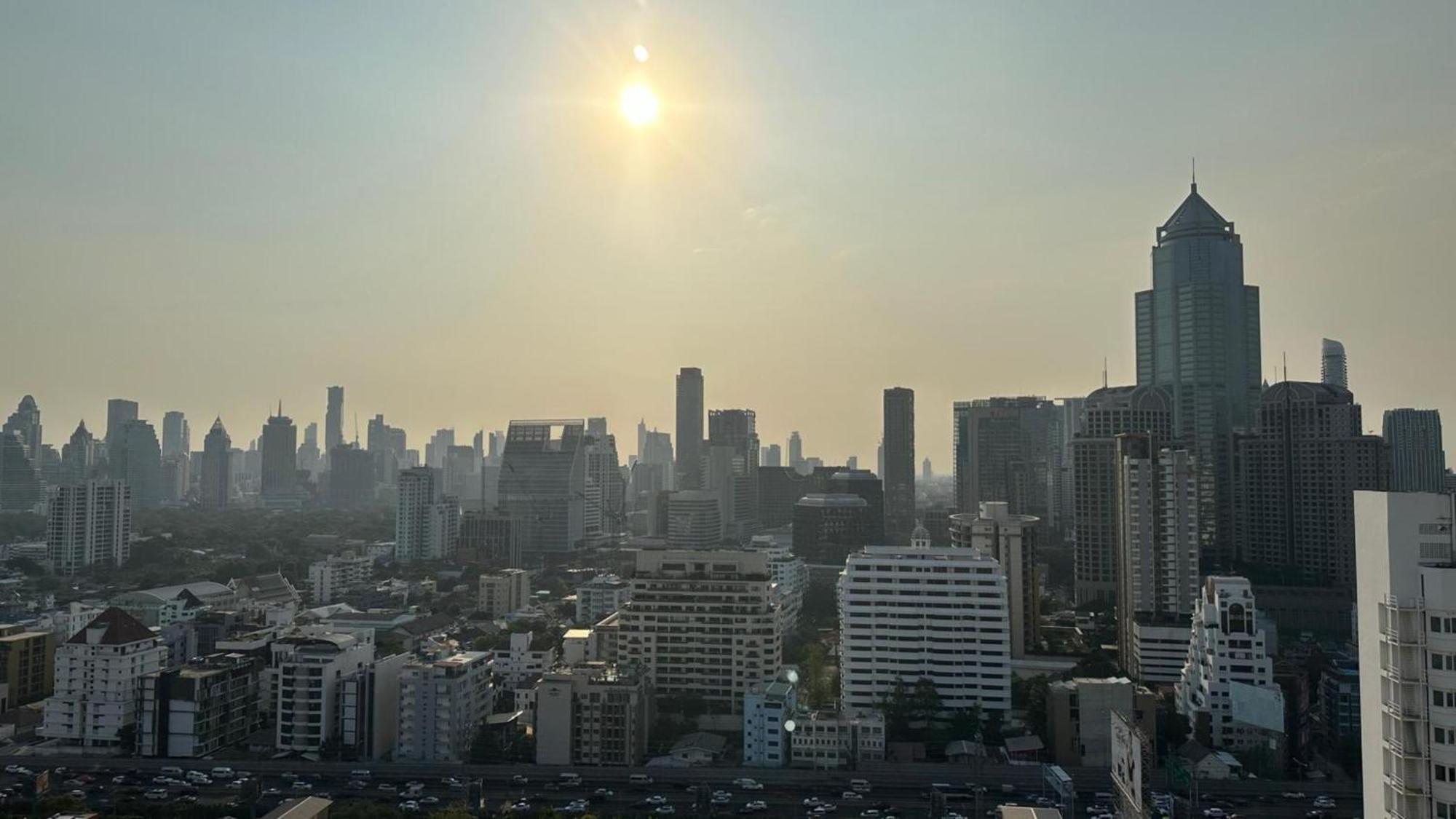 Omni Tower Sukhumvit Nana Direct Hotel Bangkok Ngoại thất bức ảnh