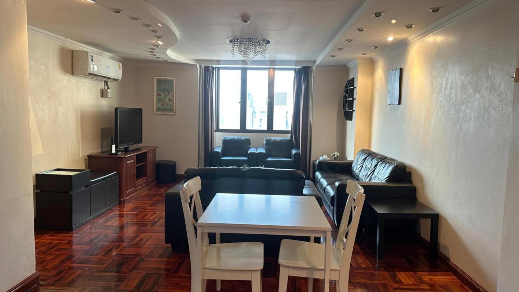 Omni Tower Sukhumvit Nana Direct Hotel Bangkok Ngoại thất bức ảnh