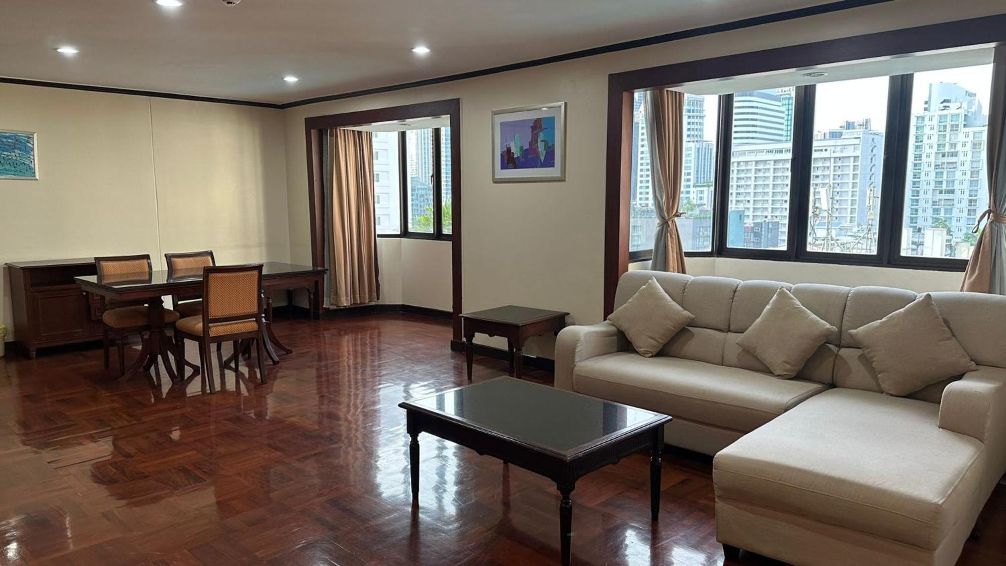 Omni Tower Sukhumvit Nana Direct Hotel Bangkok Ngoại thất bức ảnh