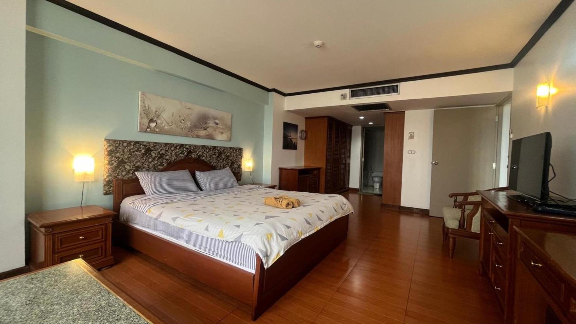 Omni Tower Sukhumvit Nana Direct Hotel Bangkok Ngoại thất bức ảnh